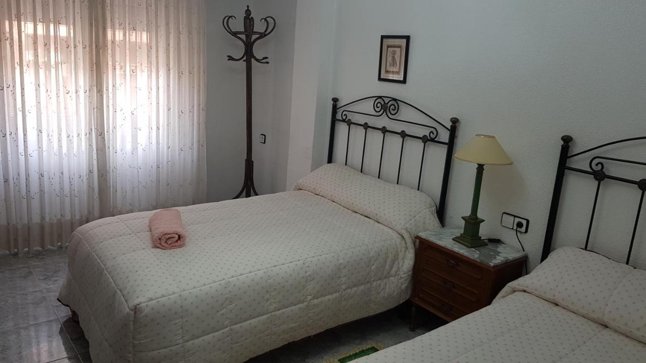 Apartamento Armonia:Centrico, Tranquilo Y Acogedor Elda Kültér fotó