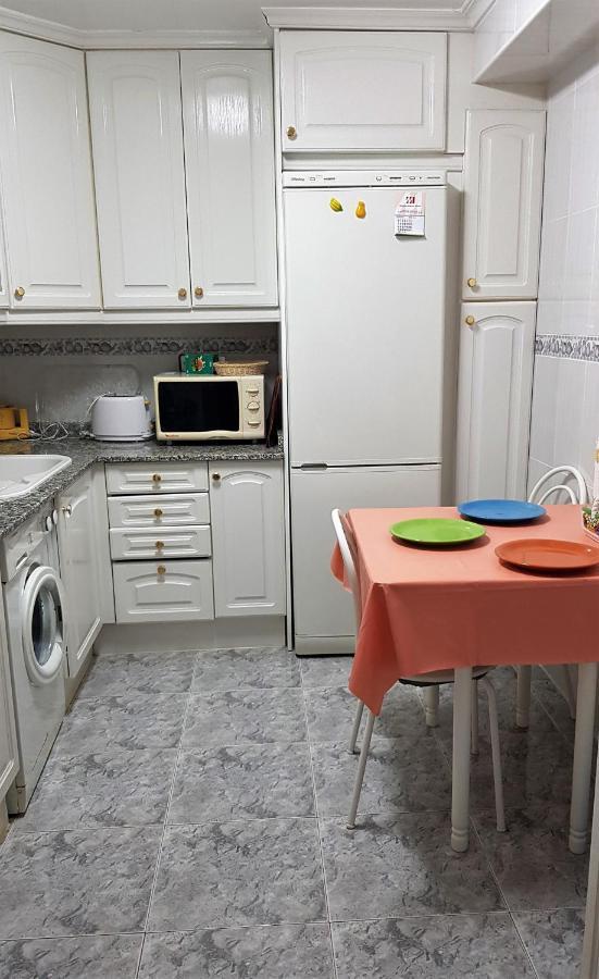Apartamento Armonia:Centrico, Tranquilo Y Acogedor Elda Kültér fotó